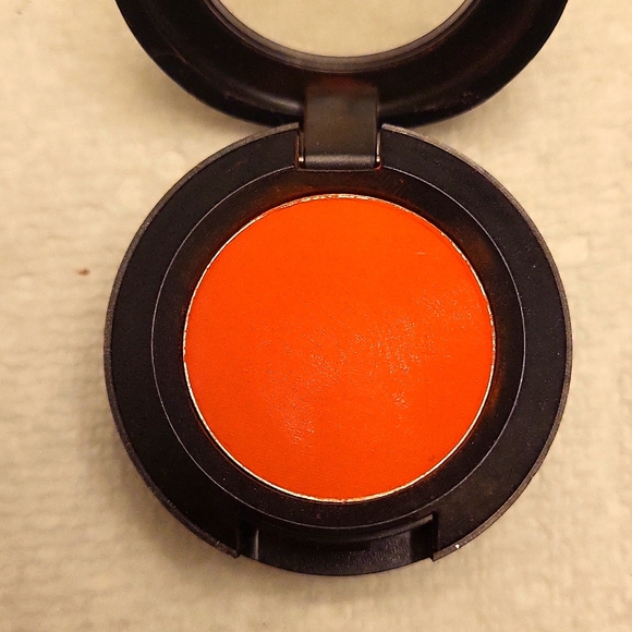 BUNDLE of SIX EUC MAC Eyeshadows - Picture 6 of 13